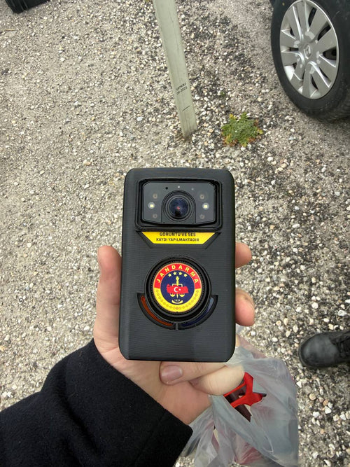 Polis ve Jandarma Yaka Kamerası TPU Koruma Kılıfı – Darbe Emici Esnek Kılıf